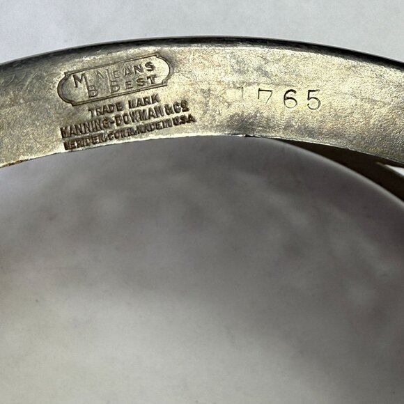 Vintage Manning Bowman Filigree Silverplate Serving Dish Ring With Handles - Picture 9 of 14